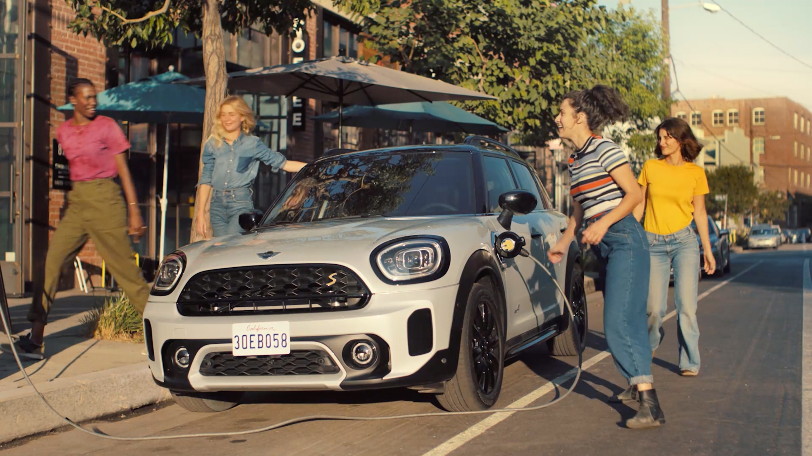 mini countryman phev